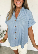 Load image into Gallery viewer, Rebecca top
