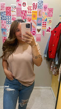 Load image into Gallery viewer, Remi top
