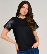 Load image into Gallery viewer, Maricela top Black
