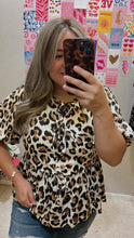 Load image into Gallery viewer, Leopard bow top
