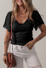 Load image into Gallery viewer, Lilliana top black

