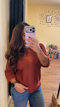 Load image into Gallery viewer, Annie top
