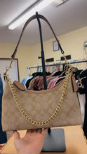 Load image into Gallery viewer, Slouch bag
