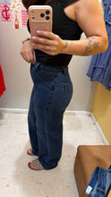 Load image into Gallery viewer, Nova pants
