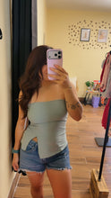 Load image into Gallery viewer, Chloe top
