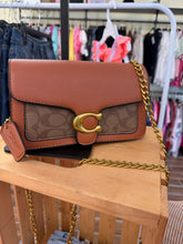 Load image into Gallery viewer, Tabby Bag
