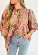 Load image into Gallery viewer, Paisley top
