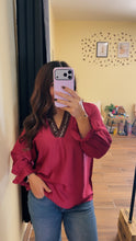 Load image into Gallery viewer, Yris top maroon
