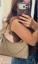 Load image into Gallery viewer, Slouch bag
