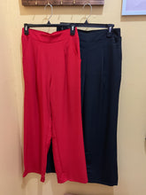 Load image into Gallery viewer, Adeline pants red
